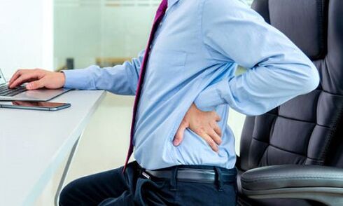 dor nas costas com prostatite
